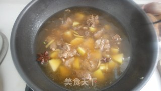 土豆炖排骨的做法步骤：4