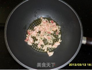菠菜粉丝汤的做法步骤：2