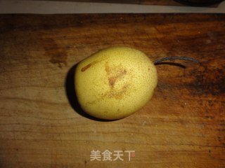 蒸雪梨的做法步骤：1