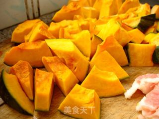 倭瓜炖扁豆的做法步骤：2