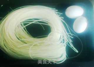 炒米粉的做法步骤：1