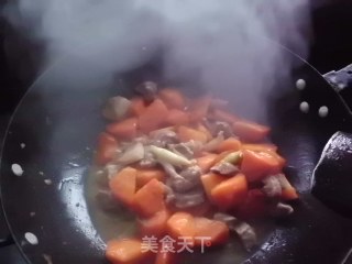 家常菜--胡萝卜烧肉的做法步骤：8