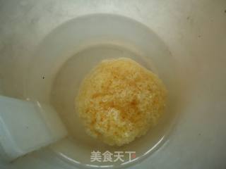 冰糖银耳炖雪梨的做法步骤：1