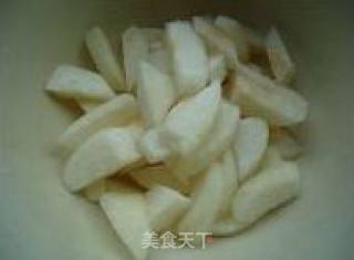 冰糖银耳炖雪梨的做法步骤：4