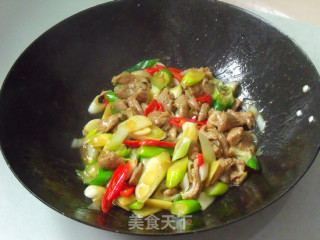 葱爆羊肉的做法步骤：7