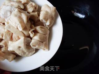 红烧肥肠的做法步骤：2