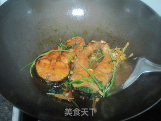 红烧草鱼的做法步骤：12