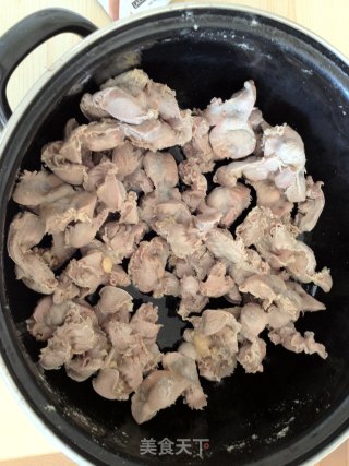 香辣鸡胗的做法步骤：2