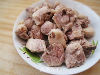 红烧鸭腿的做法步骤：4