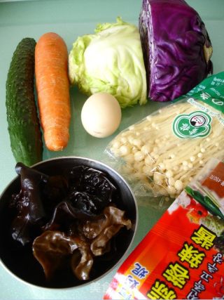 山寨版韩国拌饭的做法步骤：1