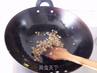 香肠炒饭的做法步骤：4