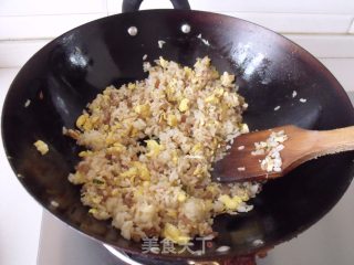 香肠炒饭的做法步骤：5