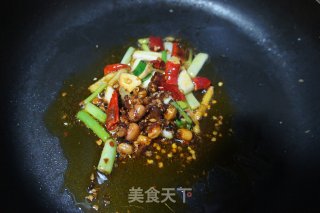 香辣菠菜蛋皮的做法步骤：5