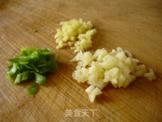 糖醋蜜肉的做法步骤：3