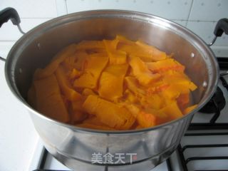 全程详解家庭版南瓜小饼的制作---我的第一个无添加 纯手工 小点心的做法步骤：4