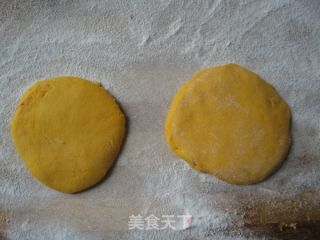 全程详解家庭版南瓜小饼的制作---我的第一个无添加 纯手工 小点心的做法步骤：13