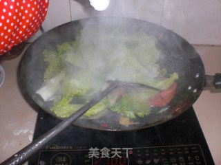西红柿炒生菜的做法步骤：3