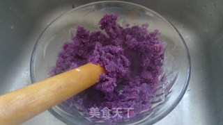 DIY鲜芋仙/芋贵人圆子的做法步骤：3