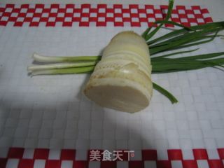 餐桌小炒菜--冬笋炒肉片的做法步骤：2