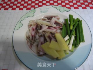 餐桌小炒菜--冬笋炒肉片的做法步骤：3