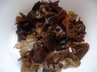 西兰花炒山药的做法步骤：5