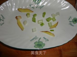 蒸小黄花鱼的做法步骤：2