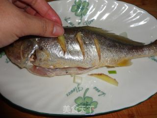 蒸小黄花鱼的做法步骤：3