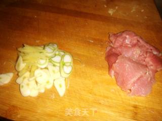 菠萝白菜炒肉的做法步骤：5