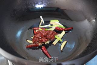 明前螺蛳赛吃鹅——【酱爆螺蛳】的做法步骤：6