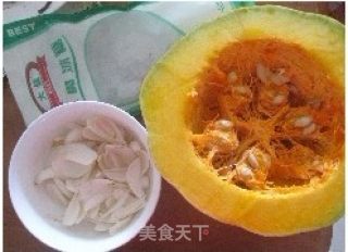南瓜蒸百合的做法步骤：1