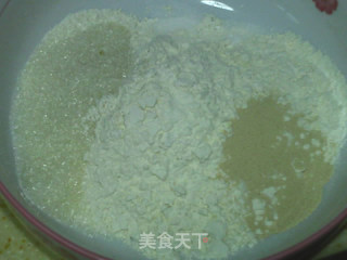 热狗面包的做法步骤：3