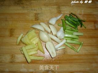 酱烧带鱼的做法步骤：2