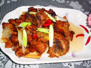 电饭锅版红烧肉的做法步骤：11