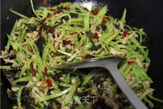 [花花菜]—鱼香肉丝的做法步骤：6