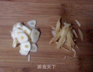 用冻茄子做地三鲜的做法步骤：8