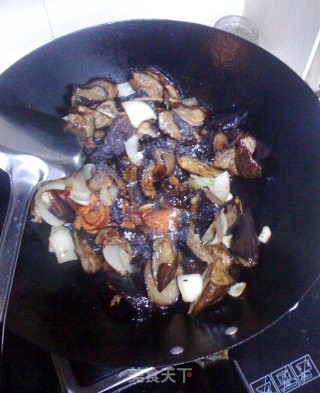 用冻茄子做地三鲜的做法步骤：10