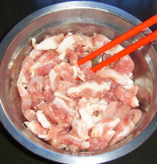茶干青椒炒肉丝的做法步骤：5