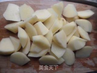 腐乳土豆的做法步骤：2