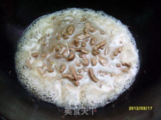 美味的芹菜丝炒肉的做法步骤：6
