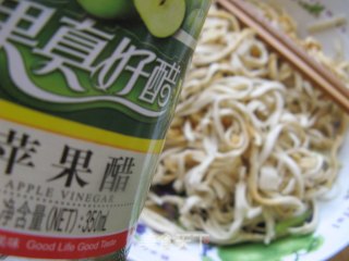 【如花美眷】紫甘蓝拌豆腐丝的做法步骤：8