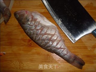 茄汁鲈鱼的做法步骤：1