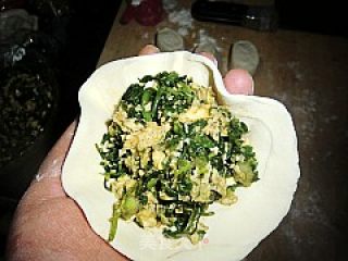 荠菜鸡蛋馅饼的做法步骤：12