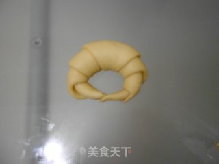 牛角面包的做法步骤：8