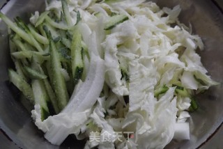 果汁白菜的做法步骤：2