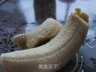 香蕉蛋糕-------【微波炉系列】的做法步骤：5