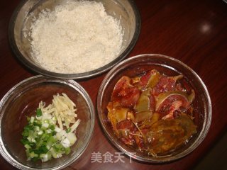塘虱鱼煲仔饭的做法步骤：1