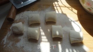 特色牛心菜包子的做法步骤：10