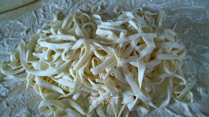 手擀面的做法