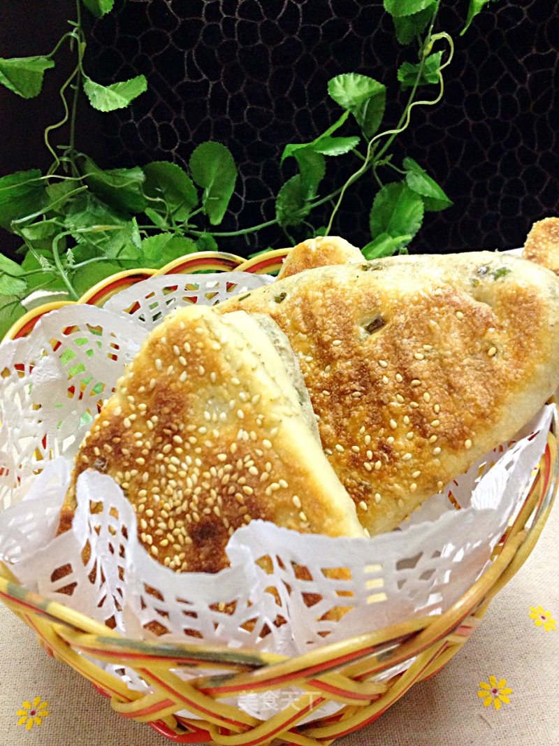 葱香椒盐烧饼的做法