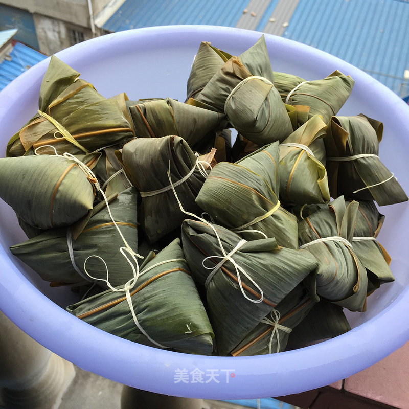 包粽子